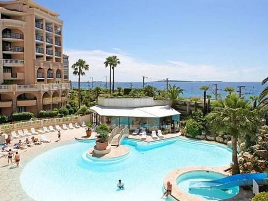 Appartamento In Riva Al Mare A Κάννες Εξωτερικό φωτογραφία